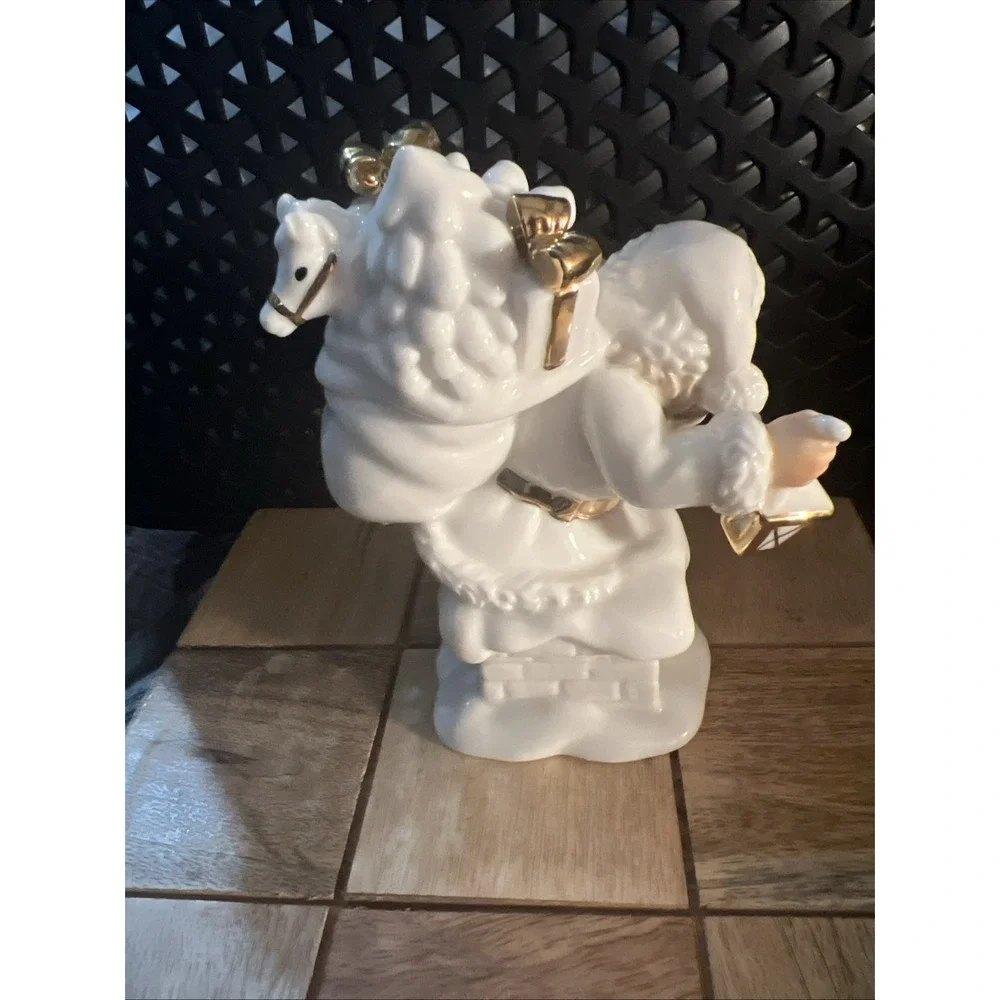 Classic Treasures Porcelain Santa, White With Gold Accents Figurine